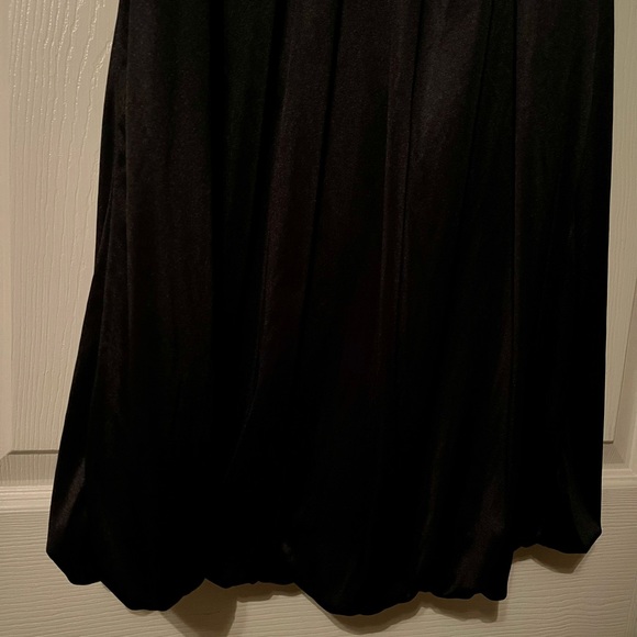 🔴🔴Connected Apparel Little Black Dress Shiny Mid Midi Knee Length - Picture 6 of 9